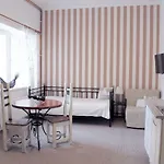 V Podzámčí Ii. Apartamento *