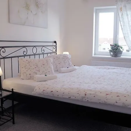 V Podzamci Ii. شقة *