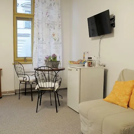 V Podzamci Ii. Mělník