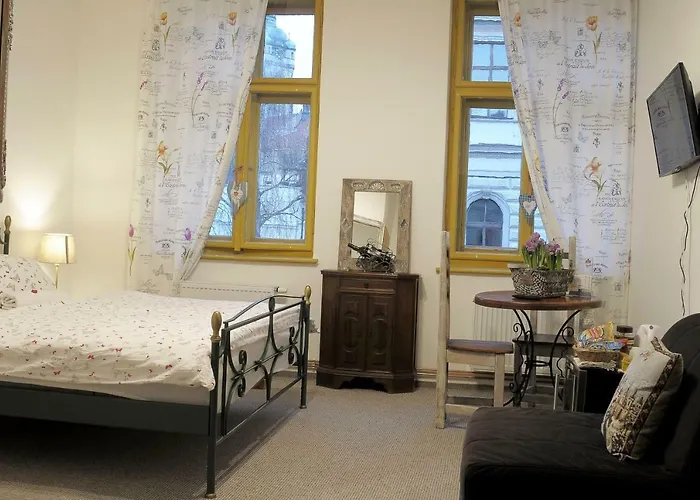 V Podzamci Ii. Mělník